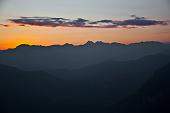 Scarpinata dopolavoro da Costa Serina al Monte Suchello per godere un bel tramonto il 22 giugno 2010  - FOTOGALLERY